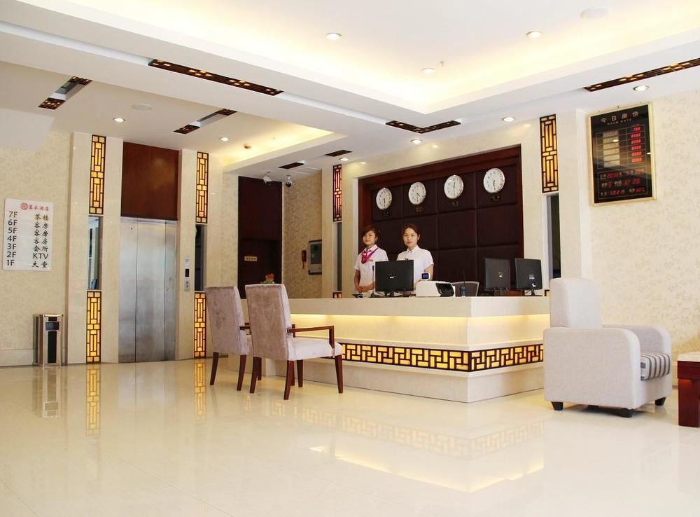 Chengdu Ronghome Hotel Bagian luar foto