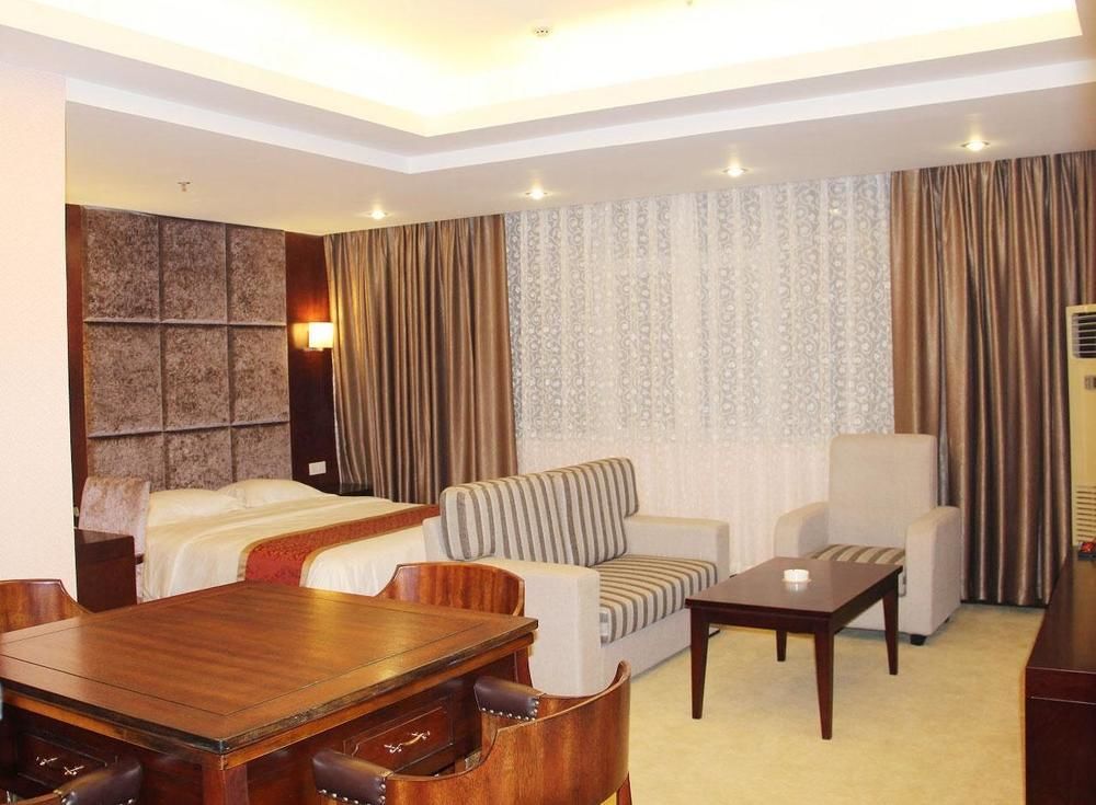 Chengdu Ronghome Hotel Bagian luar foto