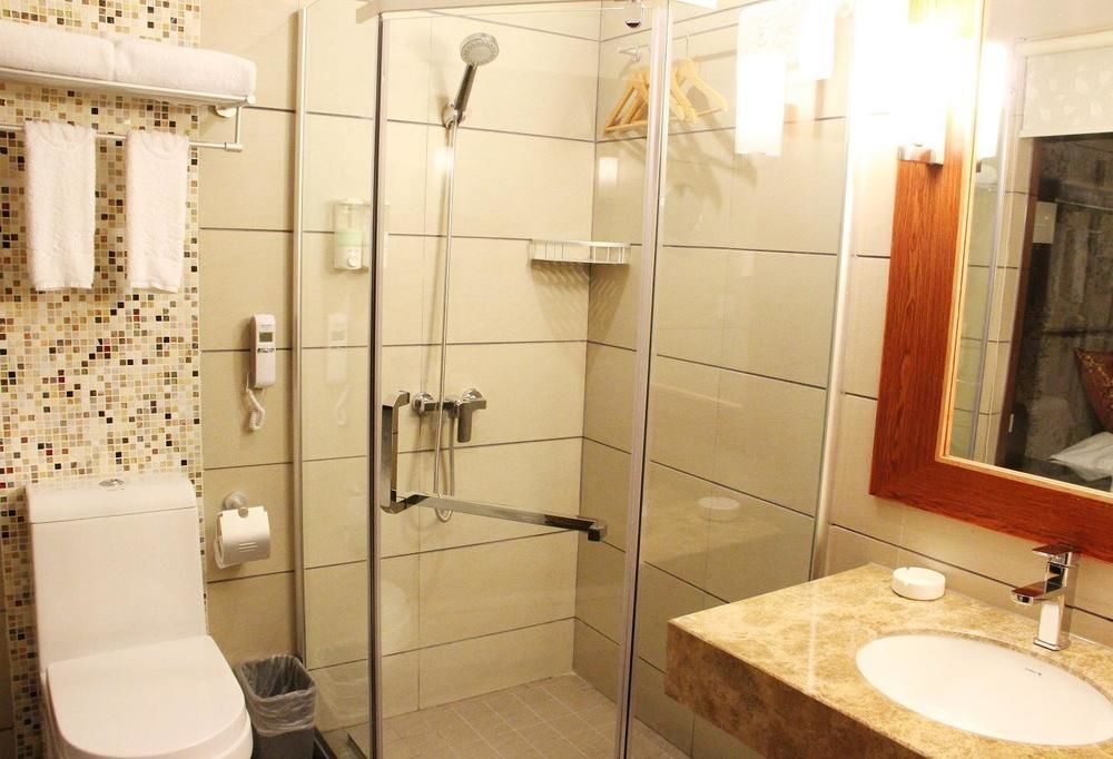 Chengdu Ronghome Hotel Bagian luar foto