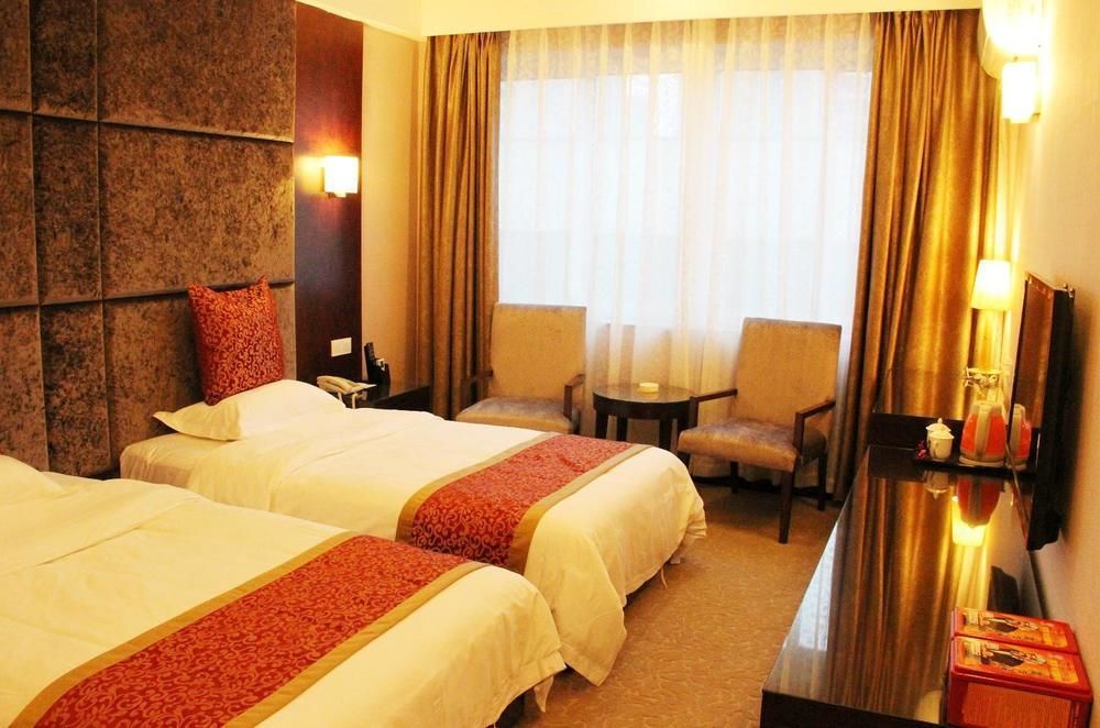Chengdu Ronghome Hotel Bagian luar foto
