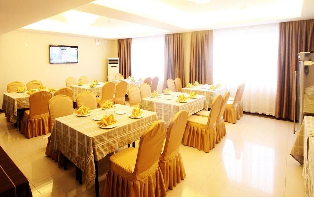 Chengdu Ronghome Hotel Bagian luar foto