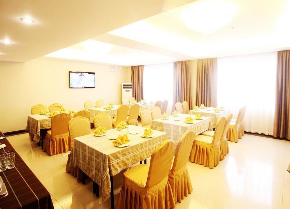 Chengdu Ronghome Hotel Bagian luar foto